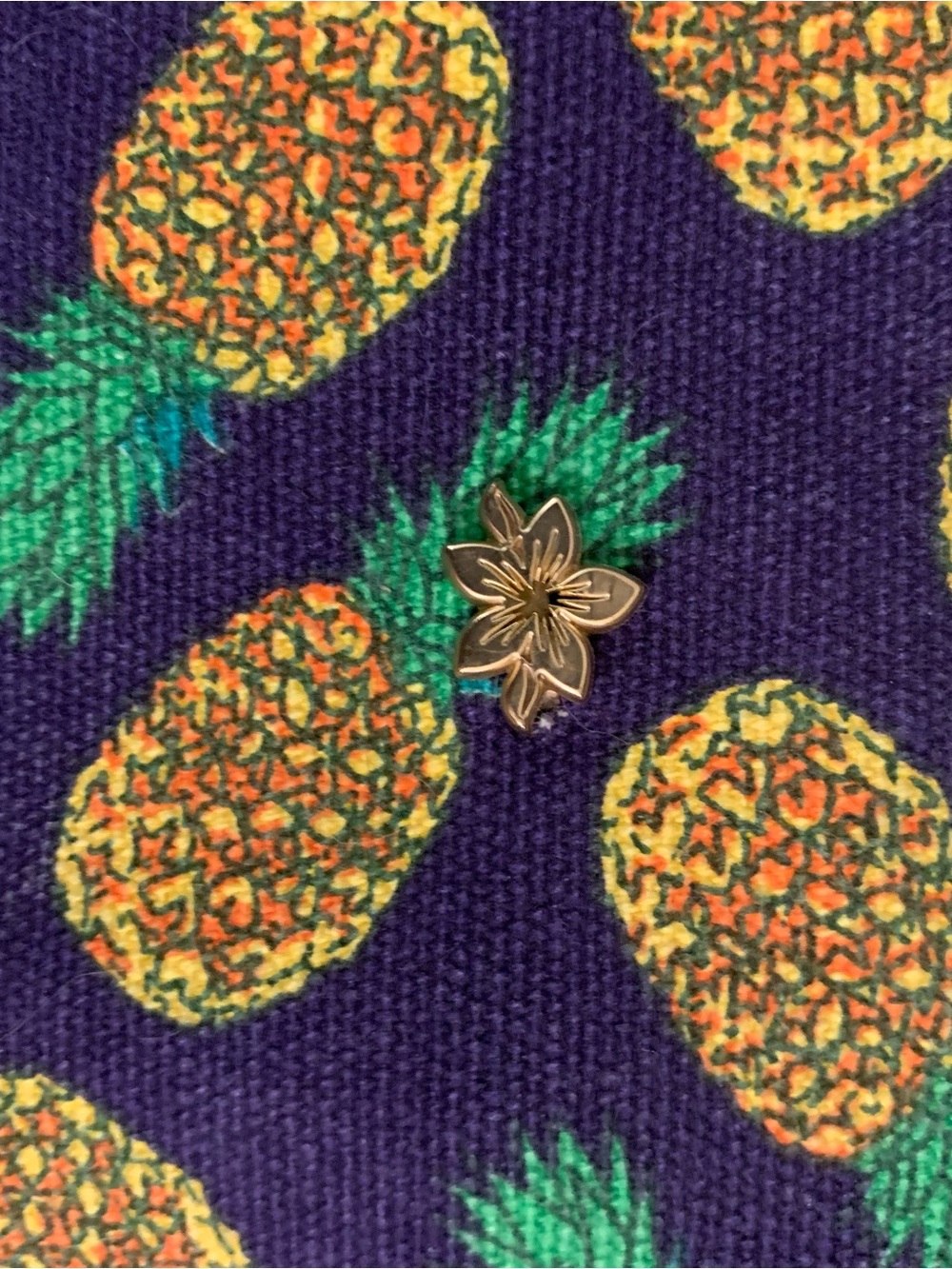 Capelli of New York Blue Tote with Gold and Green Pineapple Print - Picture 3 of 6